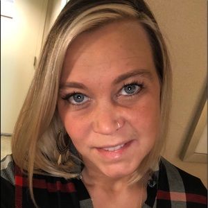 Meet your Posher, Dani